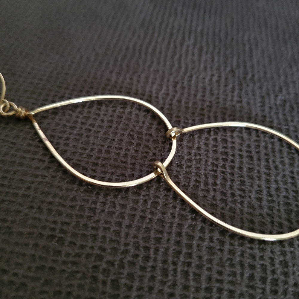 Hammered🔨 Gold💛 Two✌️ Tier Earrings - Picture 12 of 13
